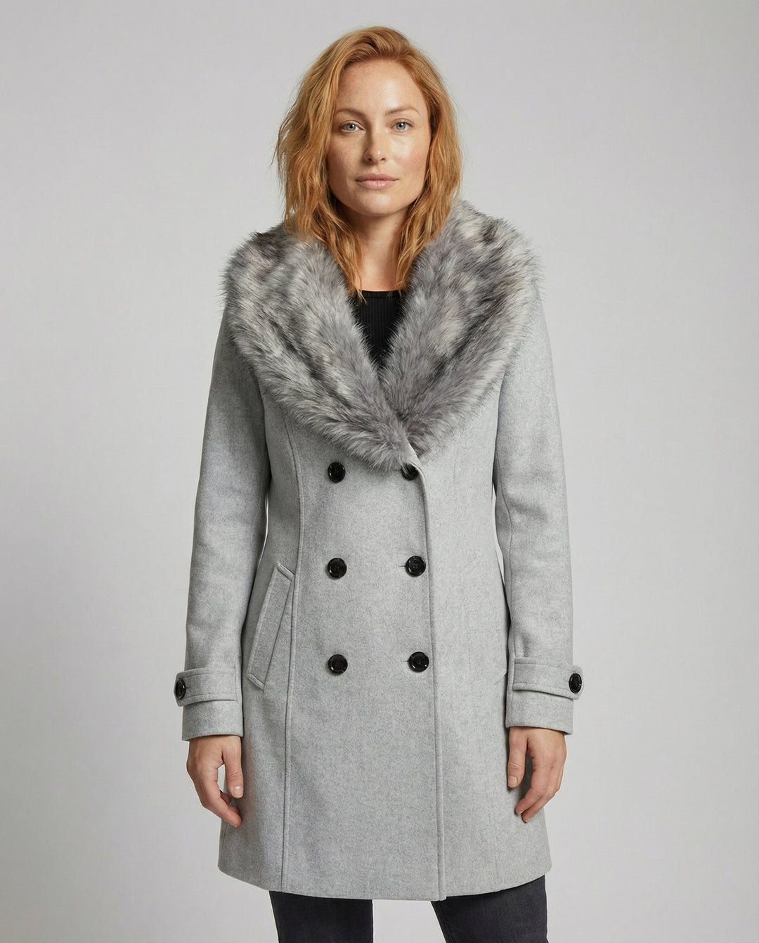 Luxuriöser Eleganter Pelzmantel Damen