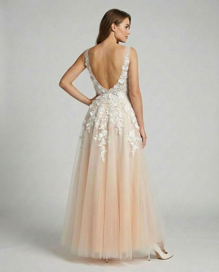 Elegantes A Linie Brautkleid