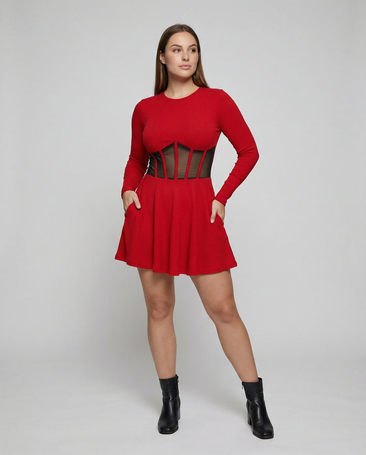 Elegantes Minikleid mit Einsätzen