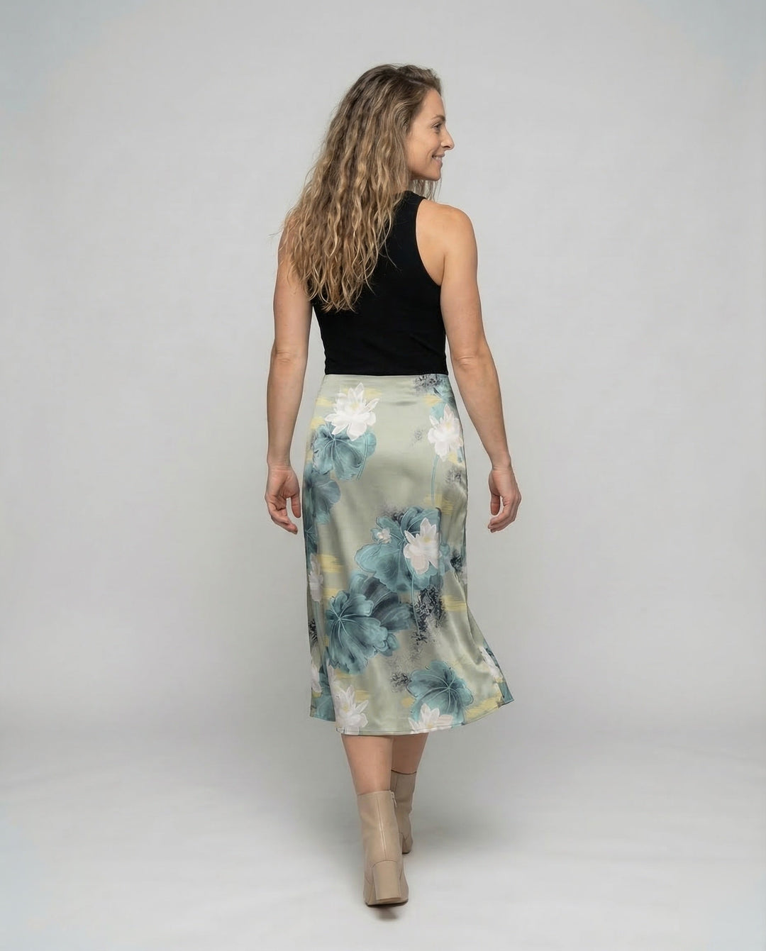 Product 15509583200586 - back_view