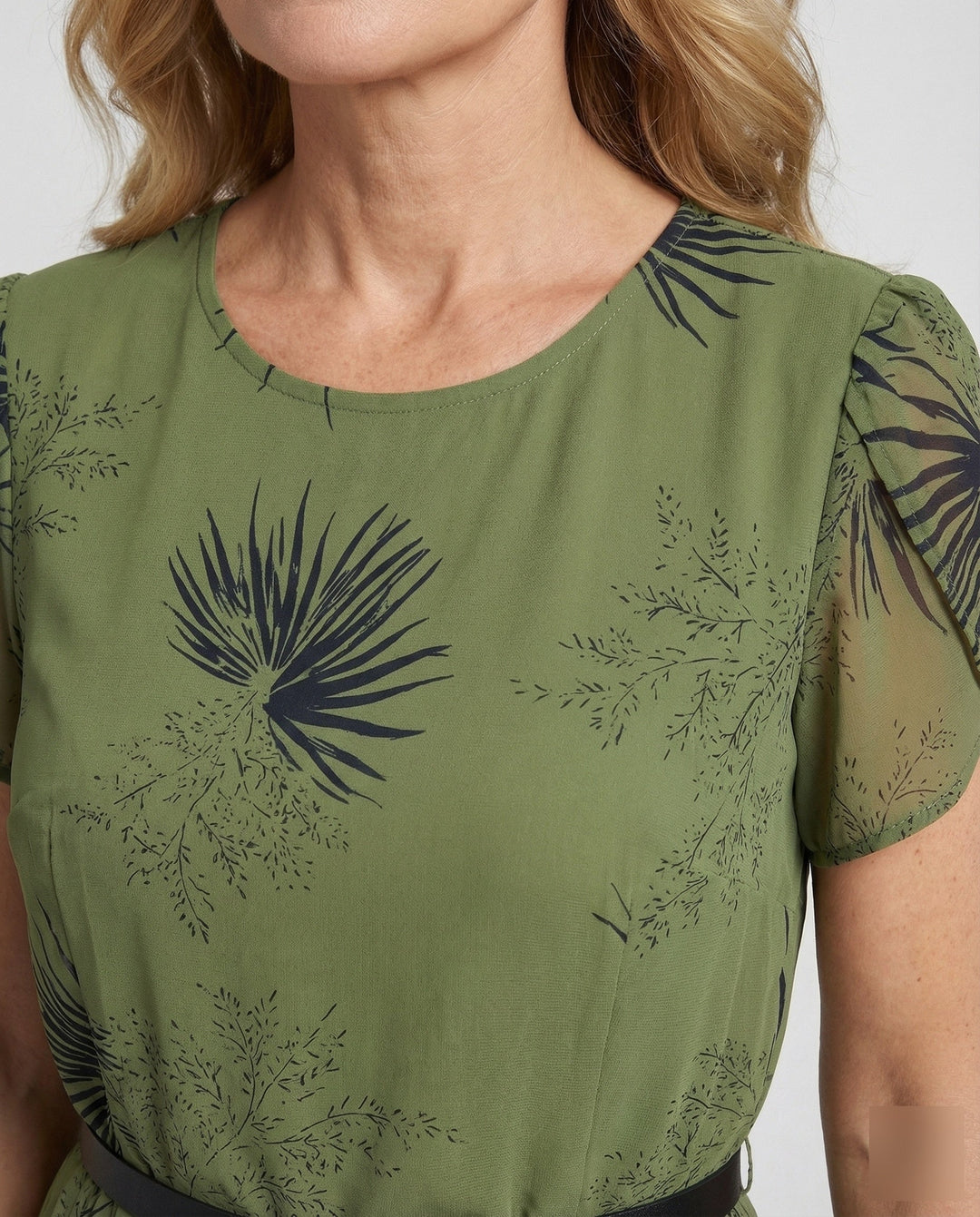 Product 15518302765386 - close_up_detail