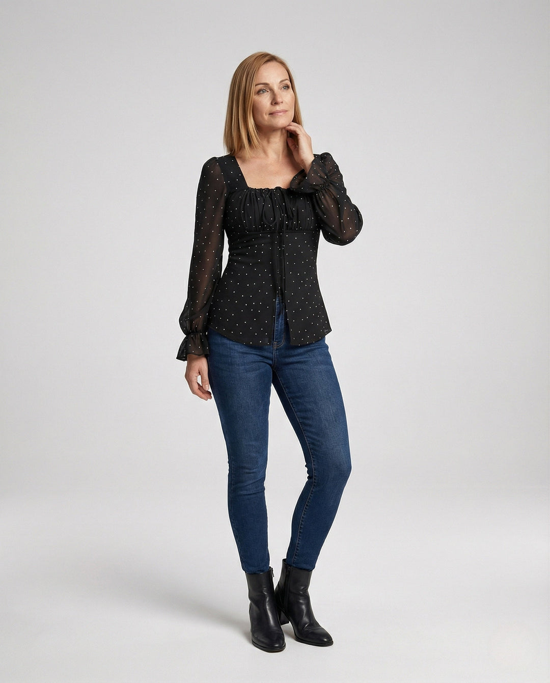 Product 15520724975946 - full_body_front