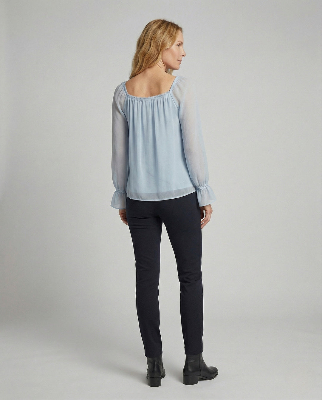 Product 15520728351050 - back_view