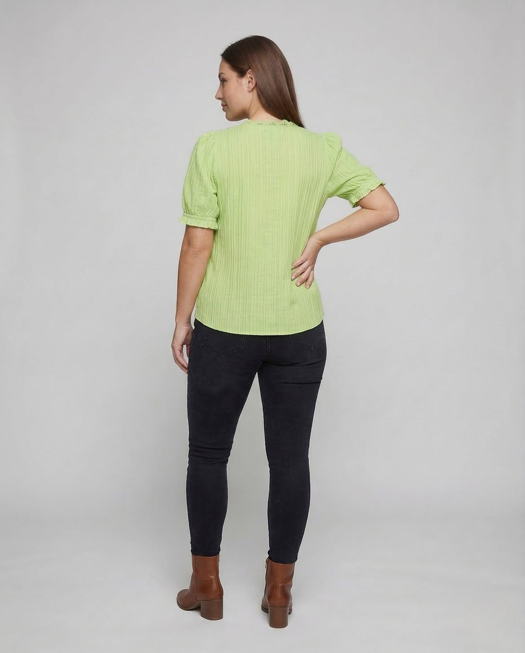 Product 15533341213002 - back_view