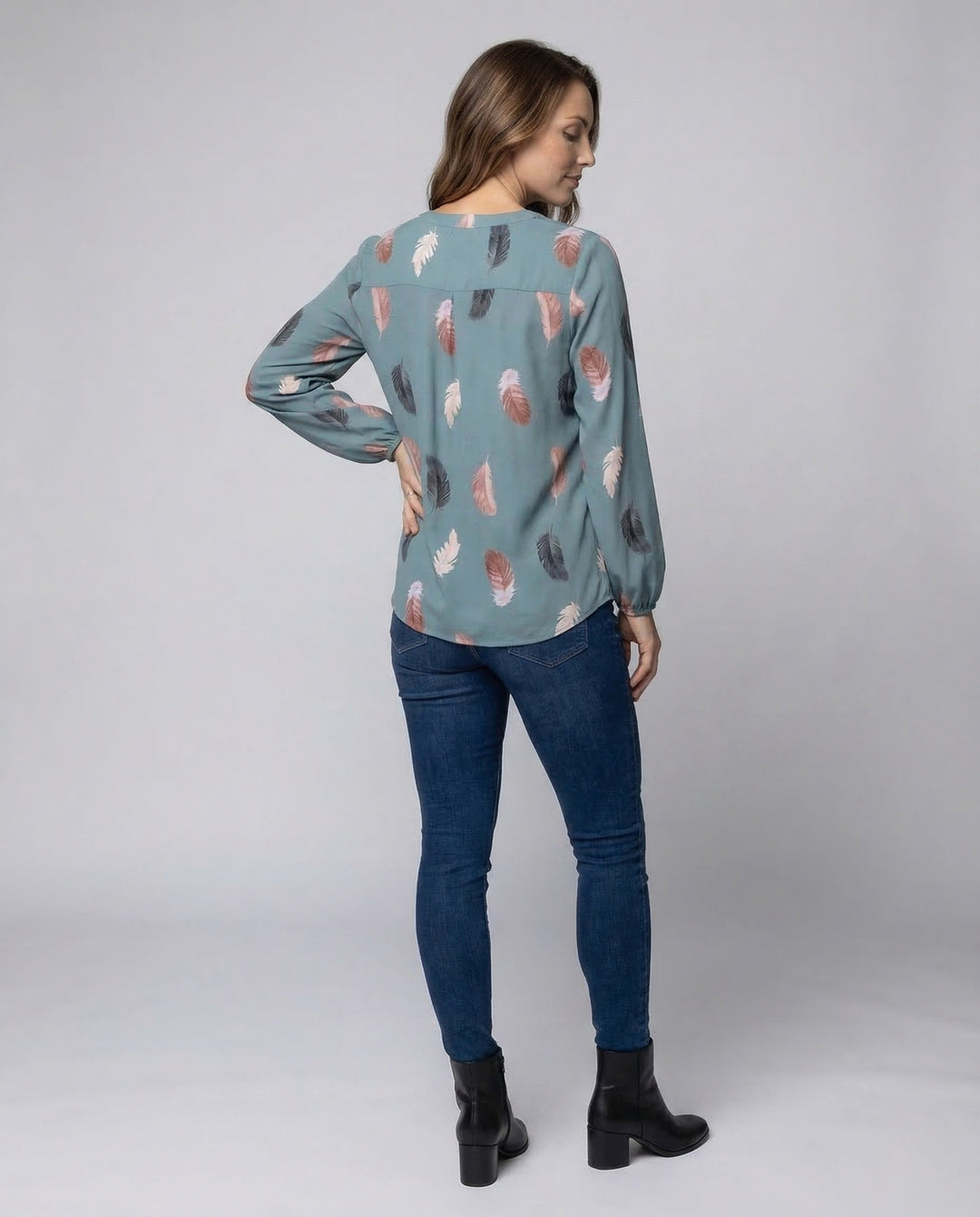 Product 15533343932746 - back_view