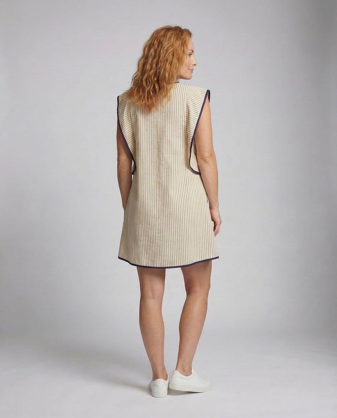 Product 15533359104330 - back_view