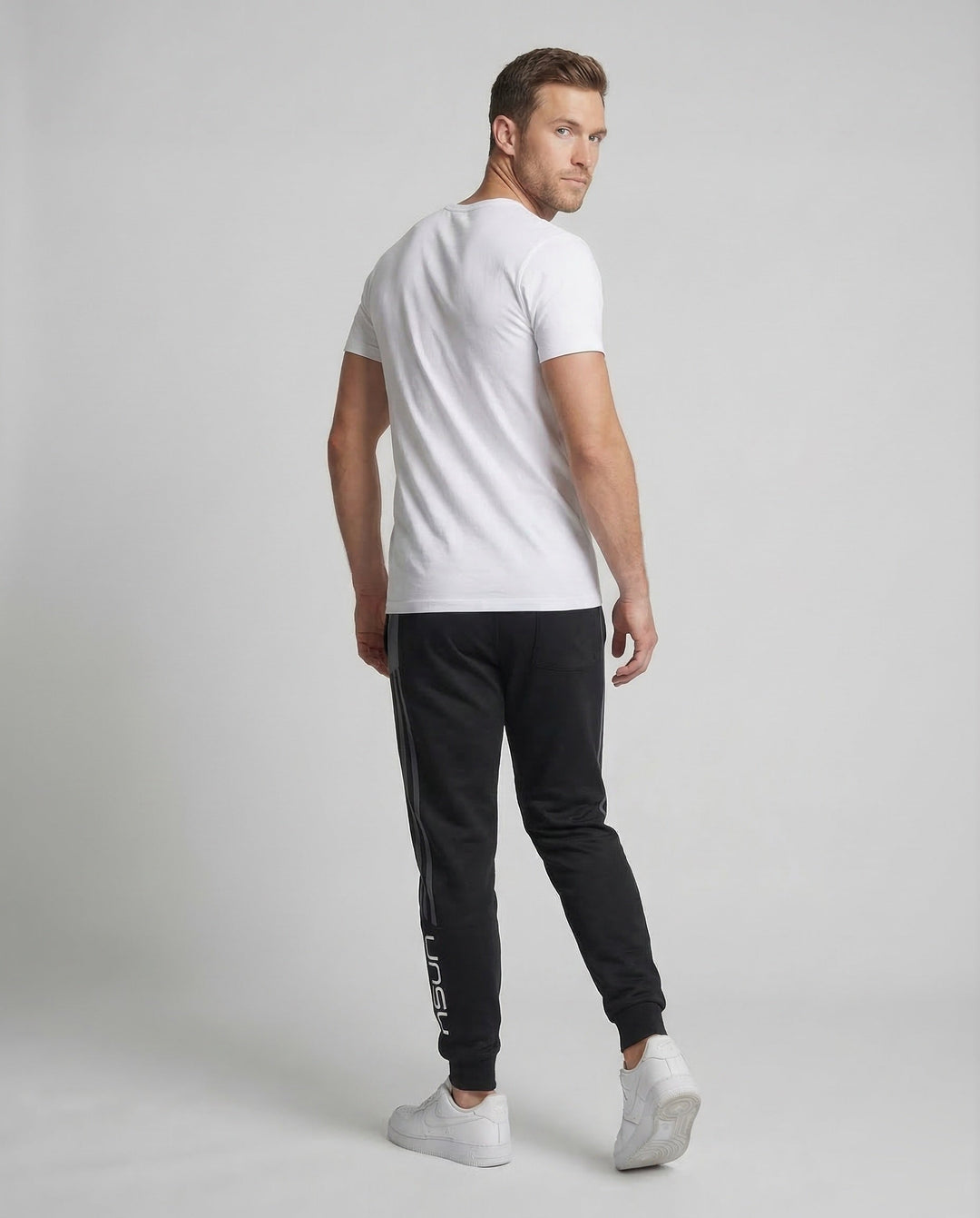 Product 15535327478090 - back_view