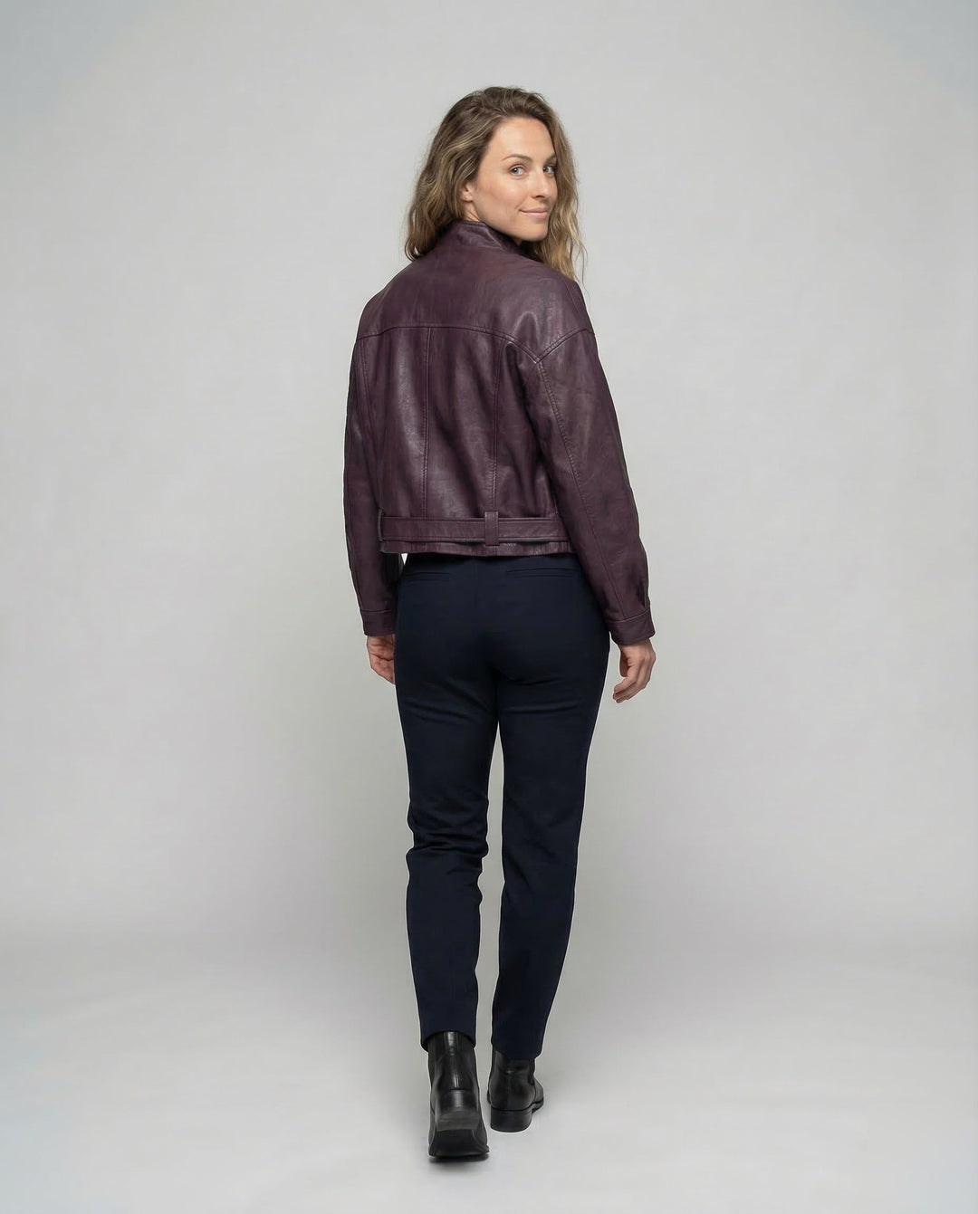 Product 15537187324234 - back_view