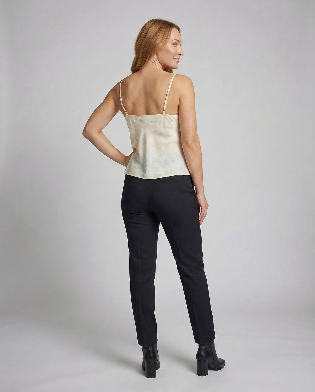 Product 15537223270730 - back_view