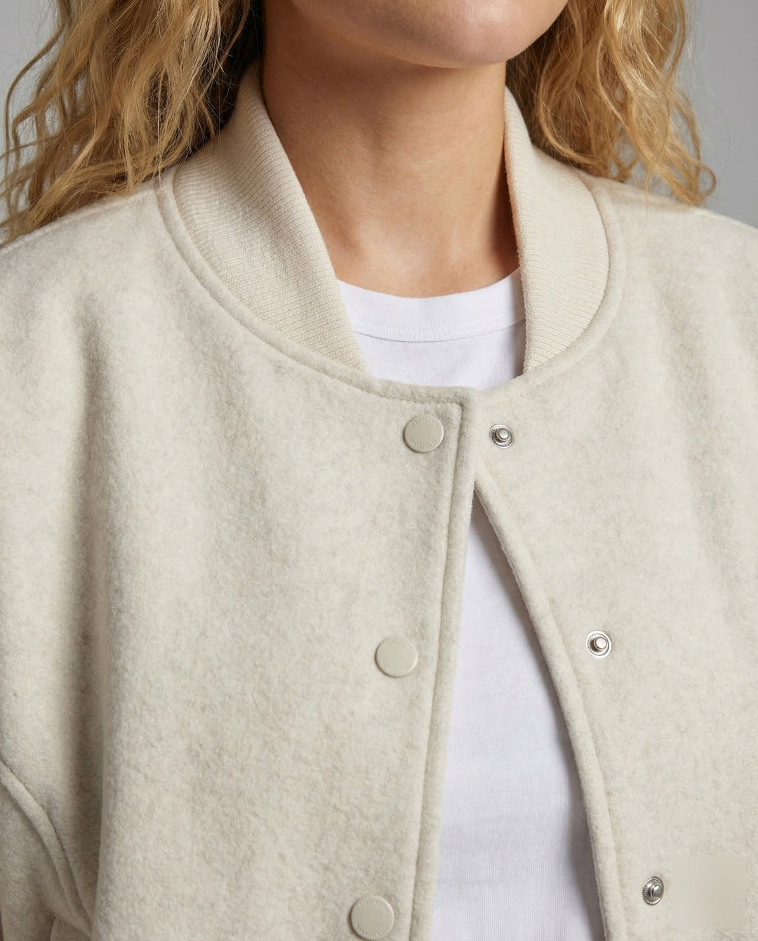 Product 15537232576842 - close_up_detail