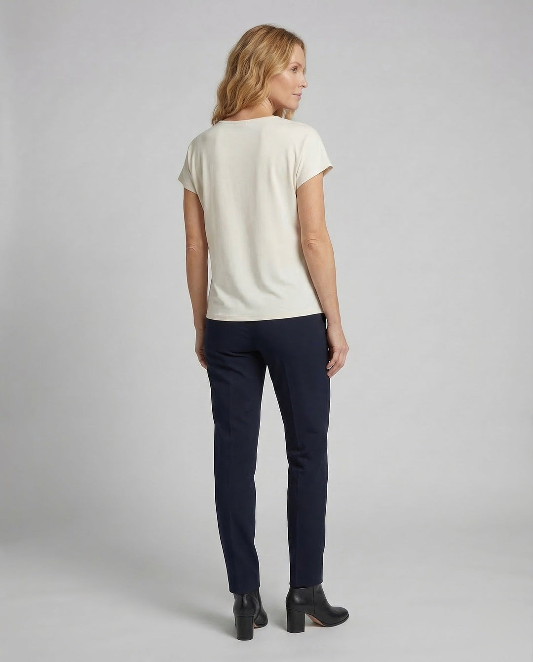 Product 15539101991242 - back_view