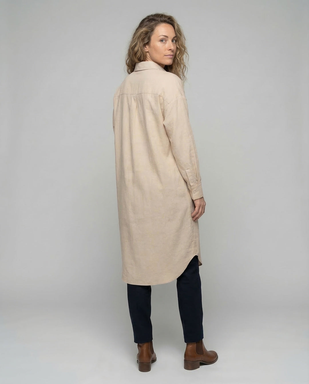 Product 15539115786570 - back_view
