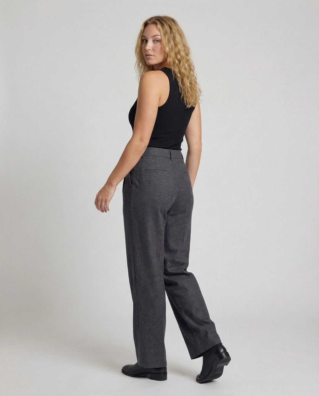 Product 15540664729930 - back_view