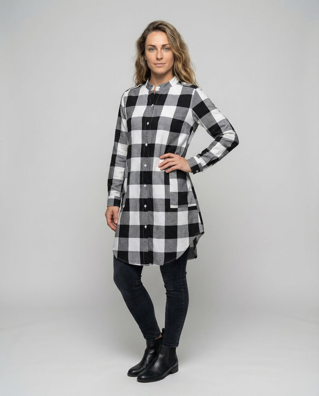 Product 15540686422346 - full_body_front