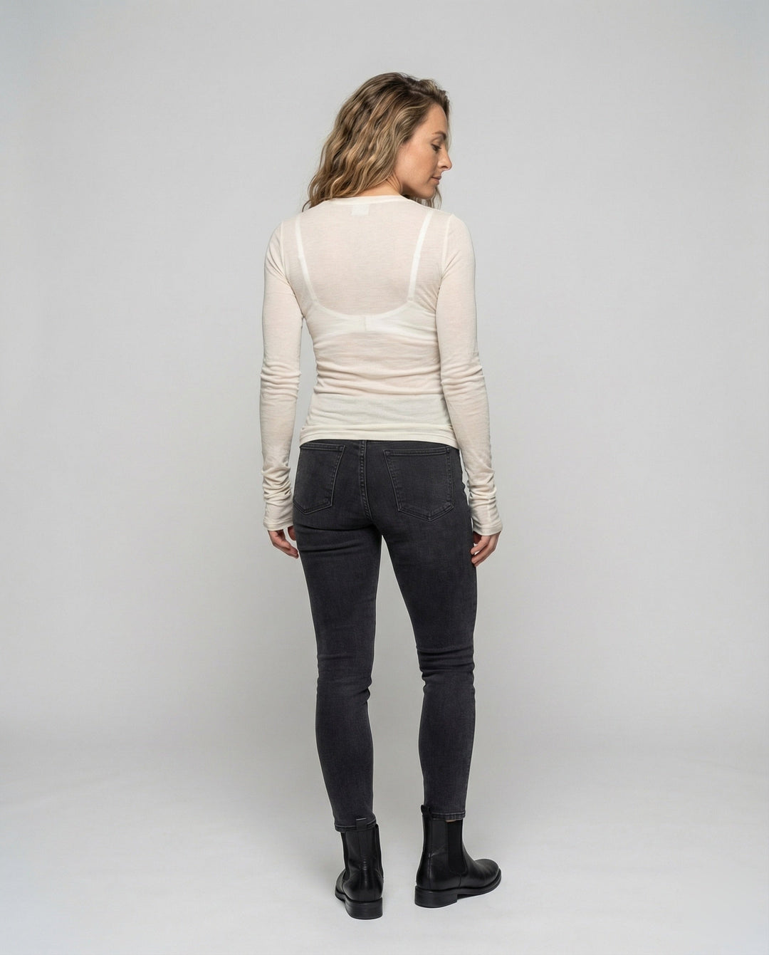 Product 15540718338378 - back_view