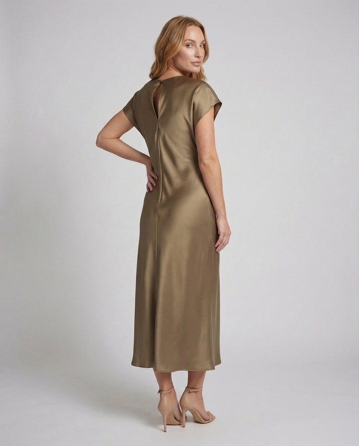 Product 15546815840586 - back_view