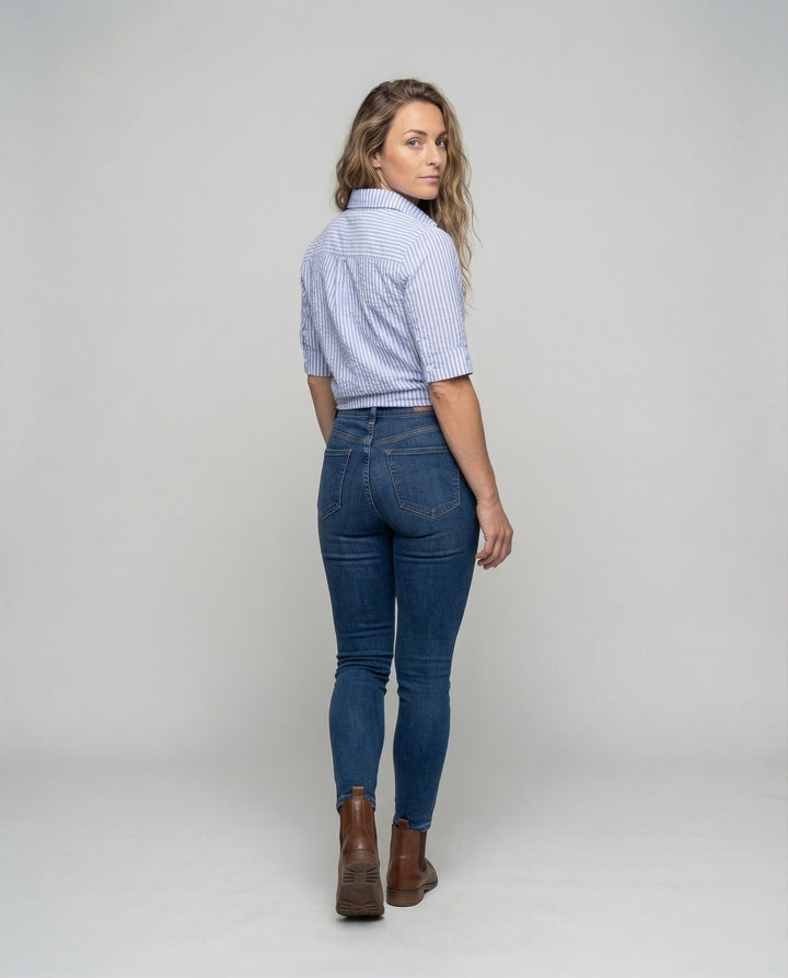 Damen leichte Satin-Hemdbluse mit Vorderknoten.