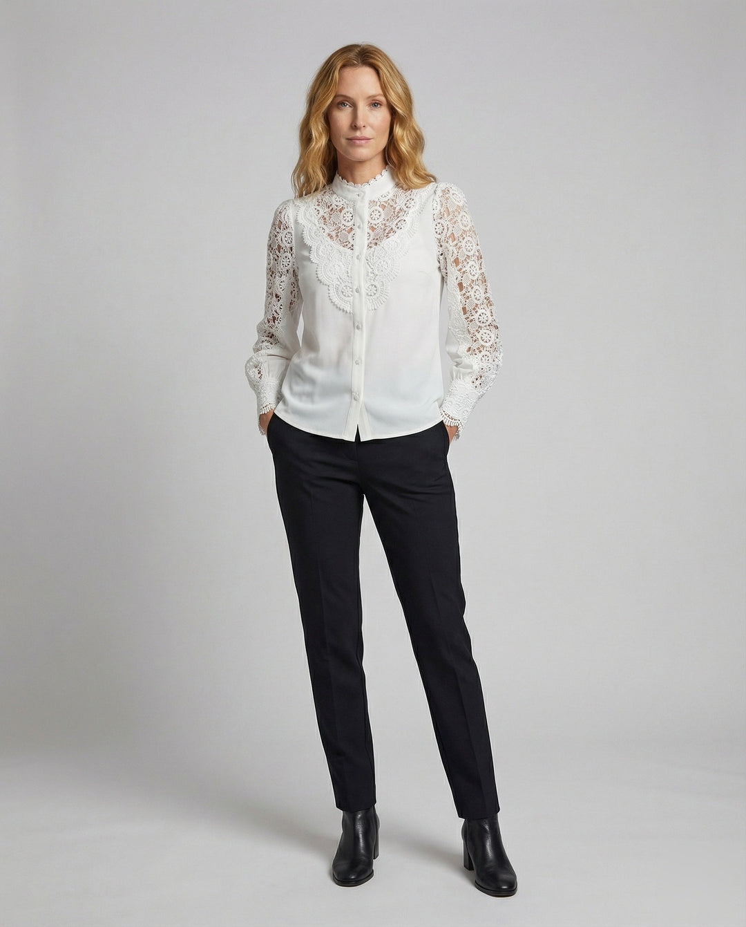 Product 15548877996362 - full_body_front