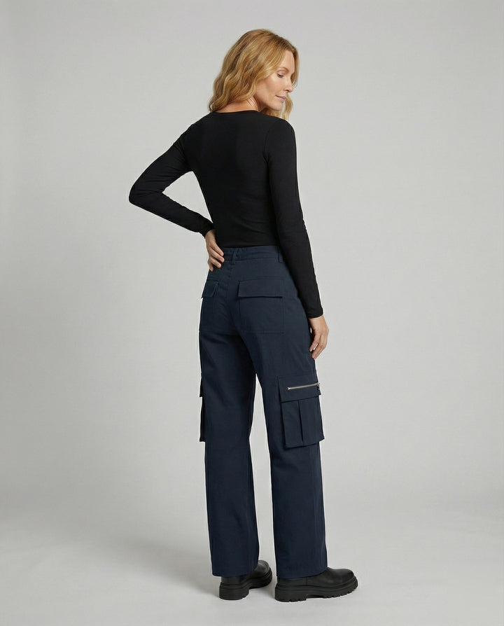 Product 15548906996042 - back_view