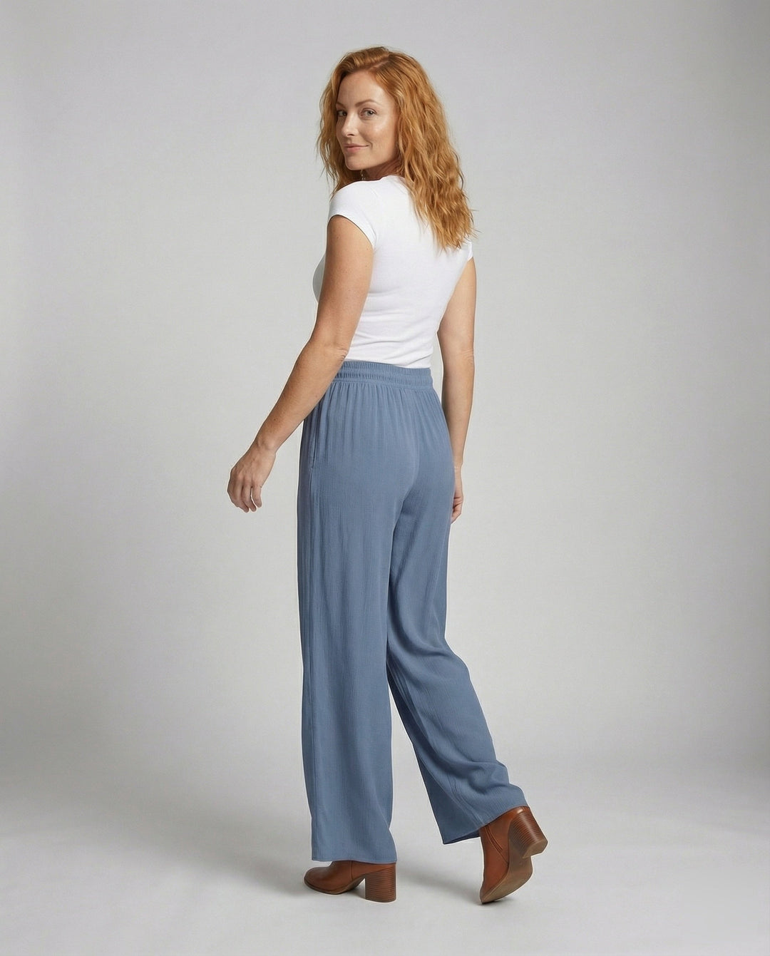 Product 15548908142922 - back_view