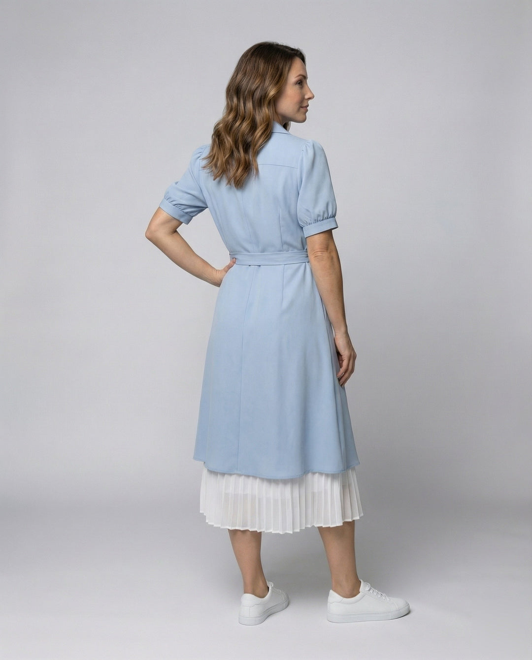 Damen zweilagiges Hemdkleid mit plissiertem Unterrock