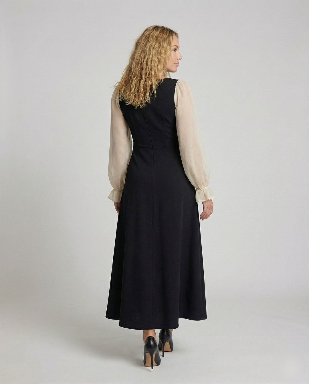 Product 15552435093834 - back_view