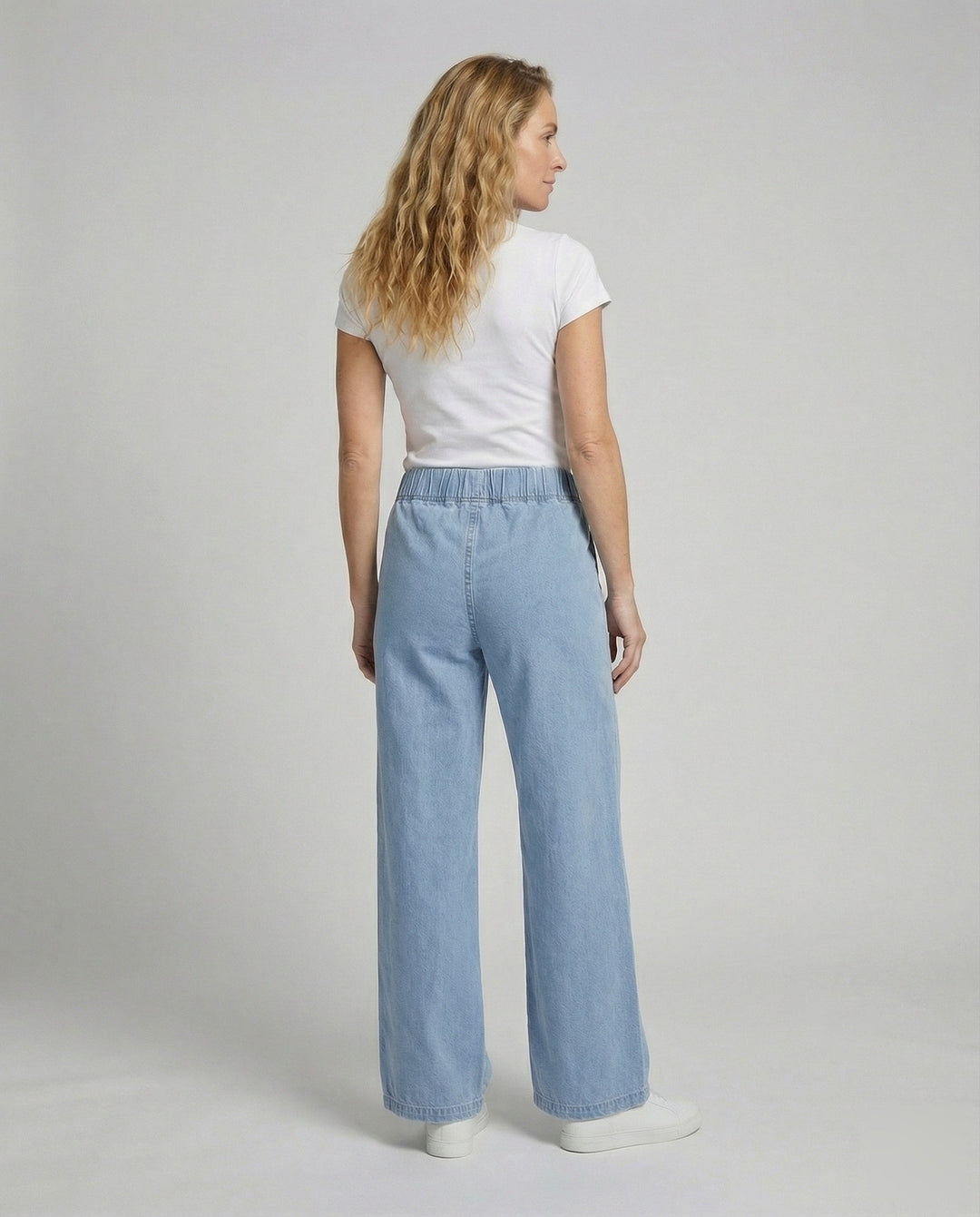 Product 15554250047818 - back_view