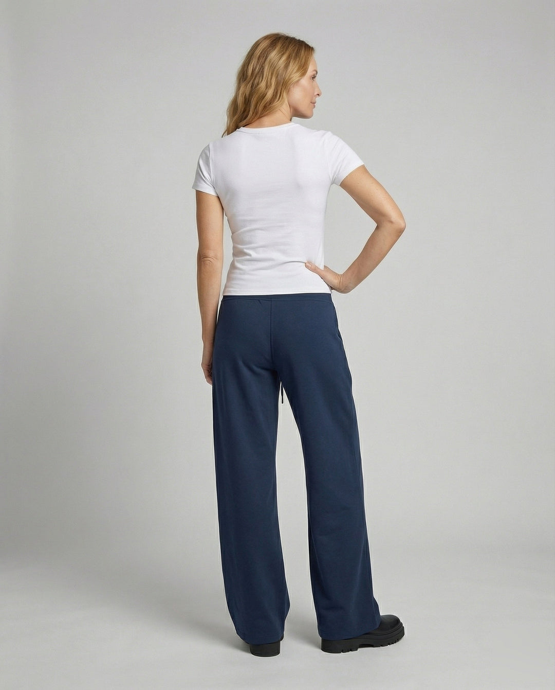 Product 15554250539338 - back_view