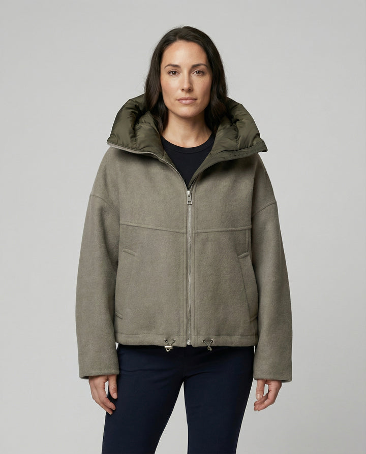 Lässige Kapuzenjacke Damen