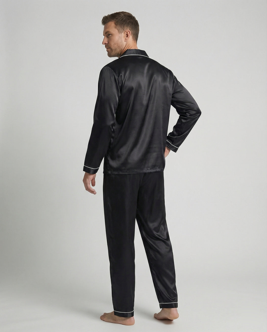 Luxuriöser Herrenpyjama Satin