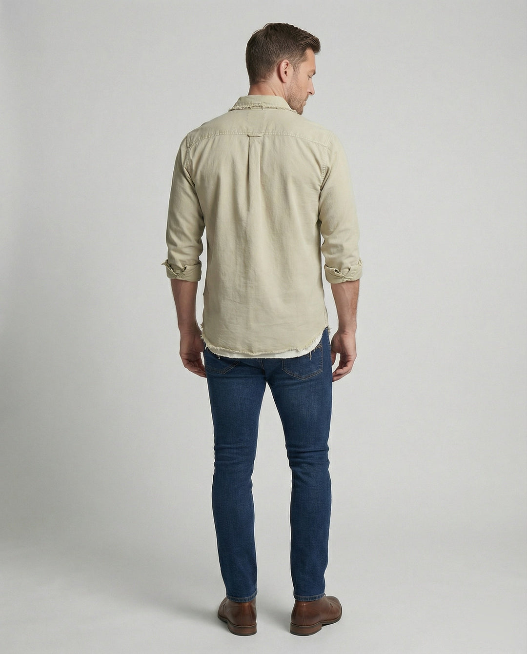 Herren lässiges Button-Down-Hemd mit asymmetrischem Saum